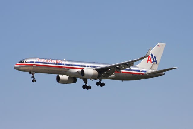 N649AA - Boeing