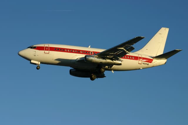 N5294E - Twin-engine aircraft