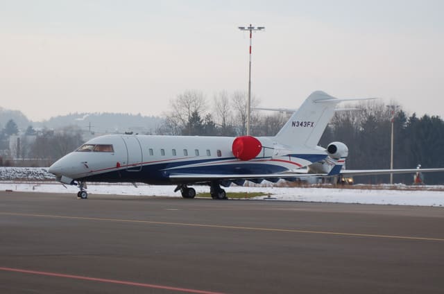 N343FX - Business jet