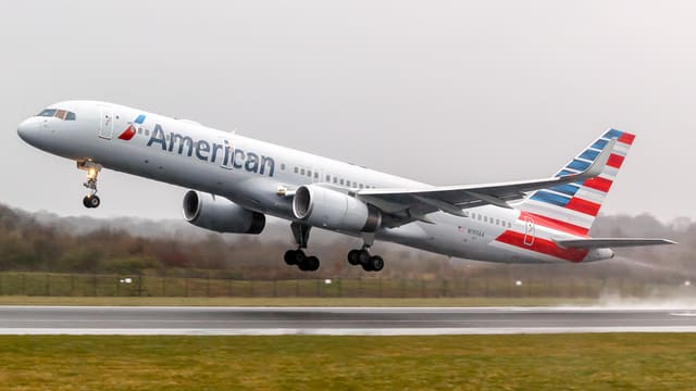 N190AA - Boeing