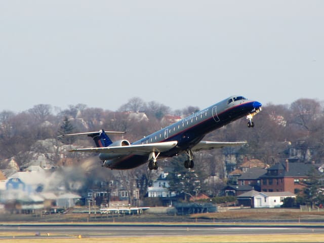 N832HK - Embraer