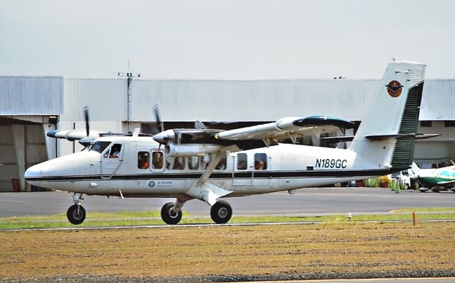 N189GC - De Havilland