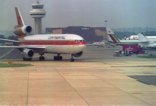 N12061 - Aircraft