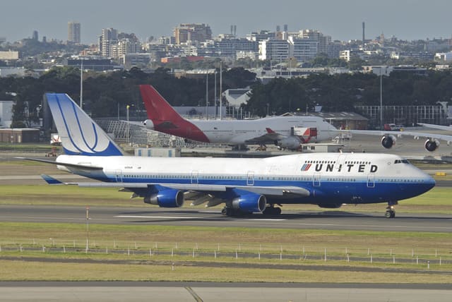 N174UA - Boeing