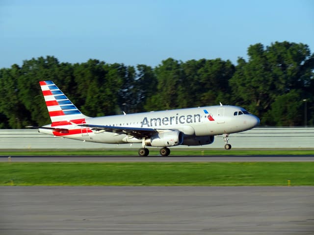 N826AW - Airbus
