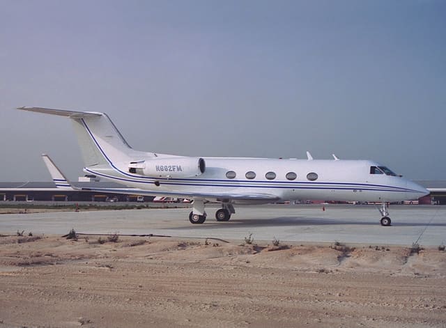 N682FM - Business jet