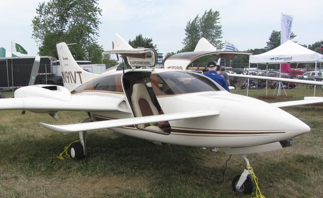 N91VT - Diamond