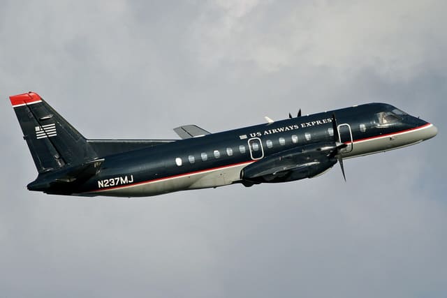 N237MJ - Twin-engine aircraft