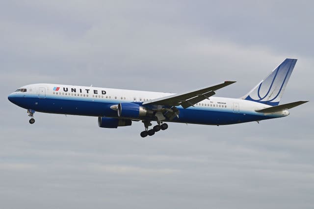 N654UA - Boeing
