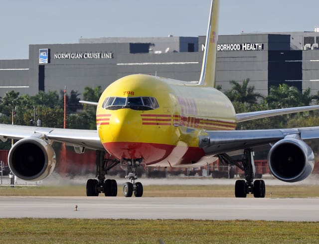 N798AX - Twin-engine aircraft