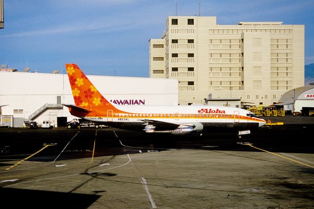 N823AL - Boeing
