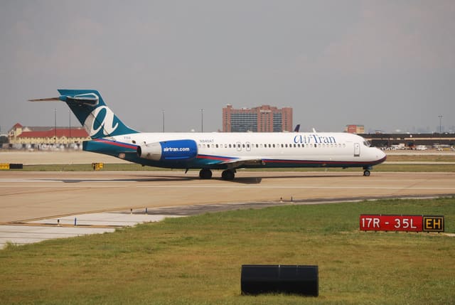 N940AT - Boeing