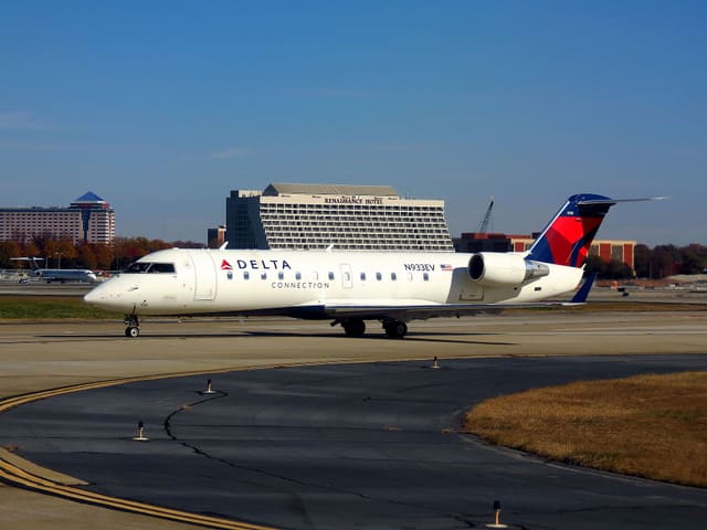 N933EV - Bombardier