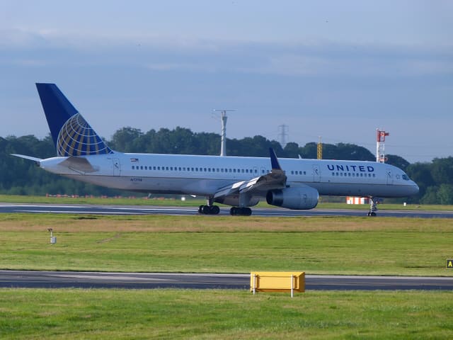 N12114 - Boeing