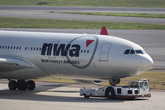 N852NW - Airbus