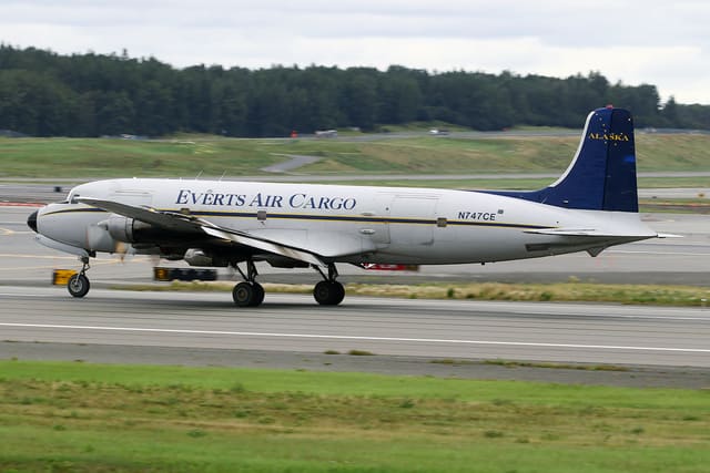 N747CE - Douglas