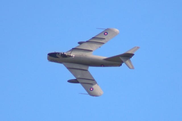 N1710 - Warbird