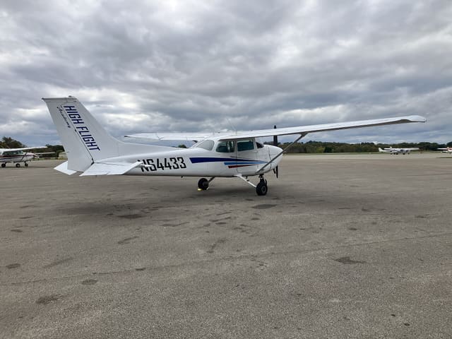 N64433 - Single-engine aircraft