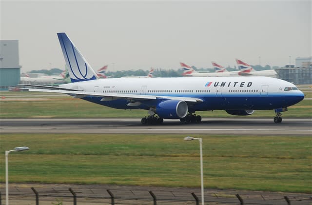 N787UA - Boeing