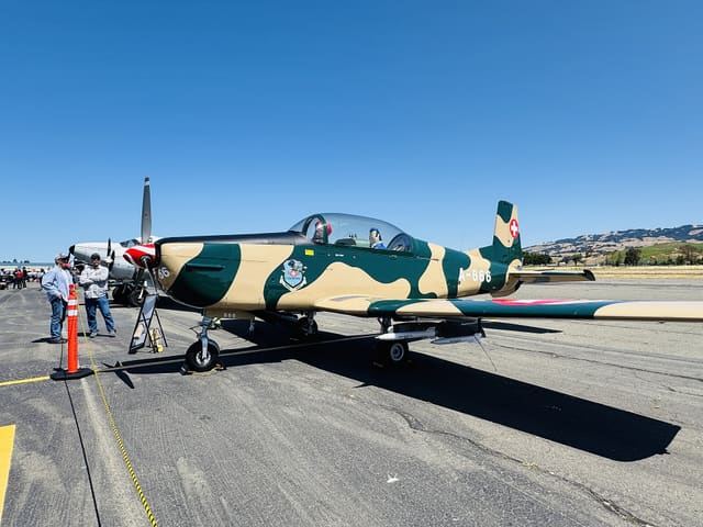 N707MF - Pilatus