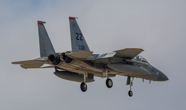  - Twin-engine aircraft