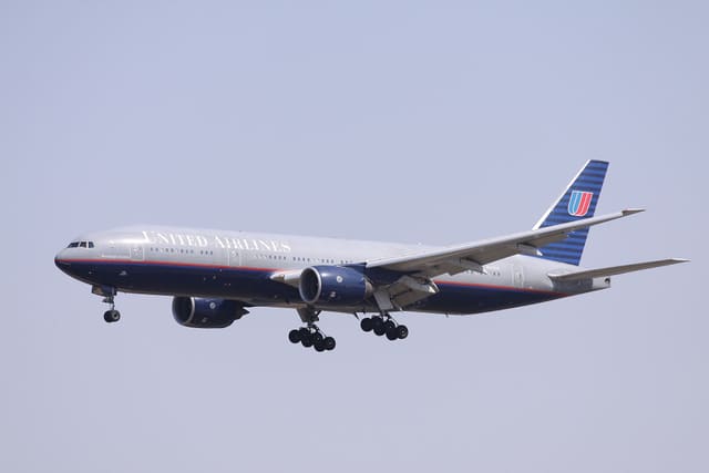 N223UA - Boeing