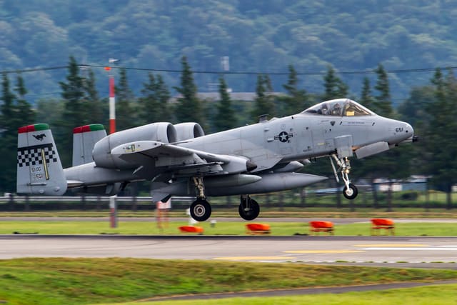  - Twin-engine aircraft
