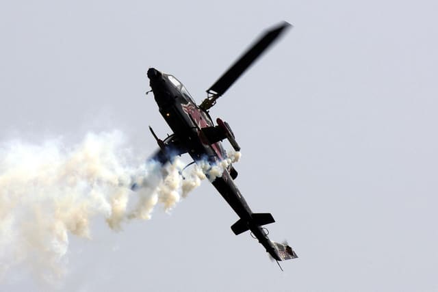 N11FX - Helicopter