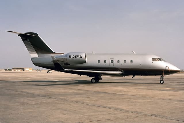 N125PS - Business jet