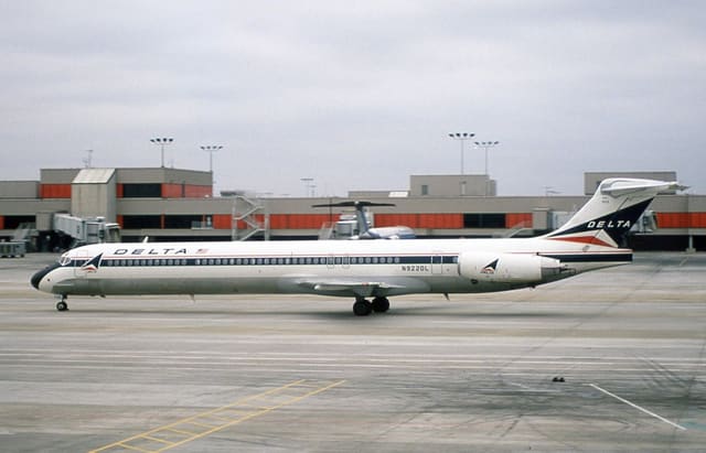 N922DL - Aircraft