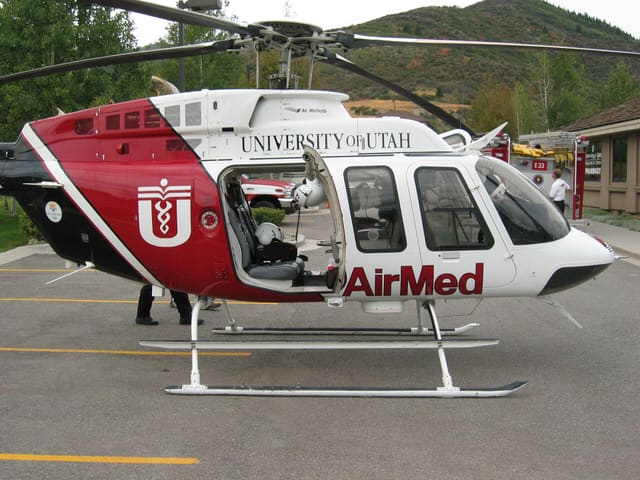 N407UH - Helicopter