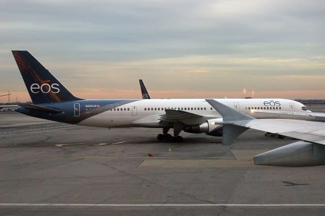 N405JS - Boeing