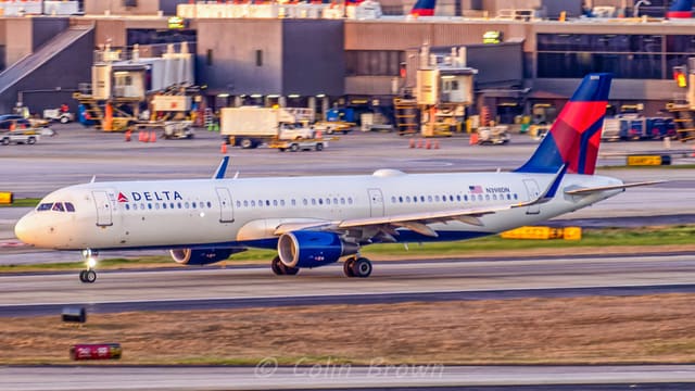 N398DN - Airbus