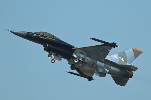  - Single-engine aircraft