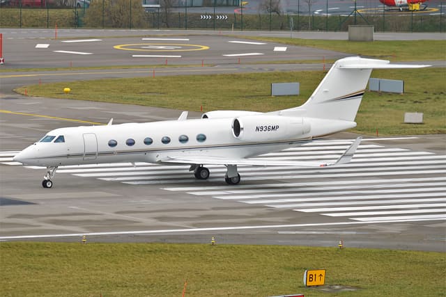 N936MP - Business jet