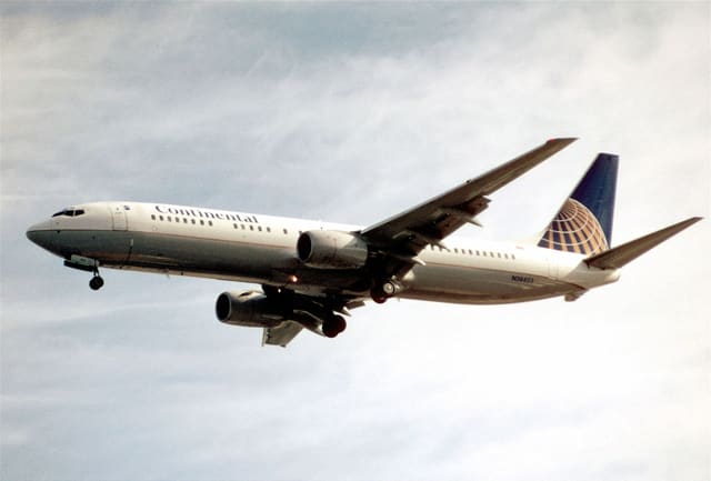 N38403 - Boeing