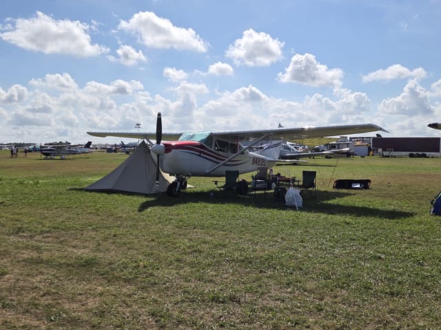 N4812U - Cessna 210-5A(205A)