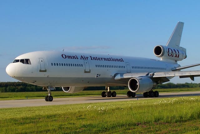 N270AX - Douglas