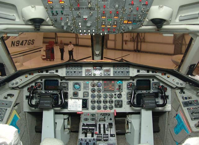 N727DL - Aircraft