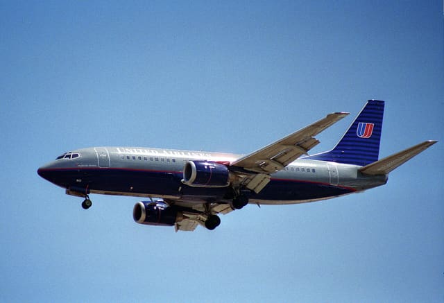 N323UA - Boeing