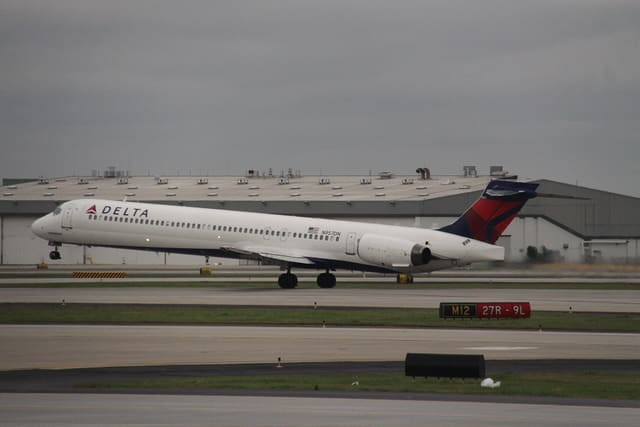 N957DN - Aircraft