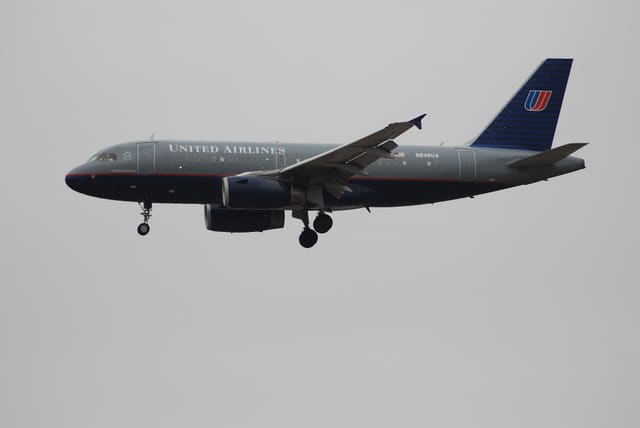 N848UA - Airbus