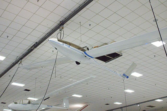 N233NL - Glider