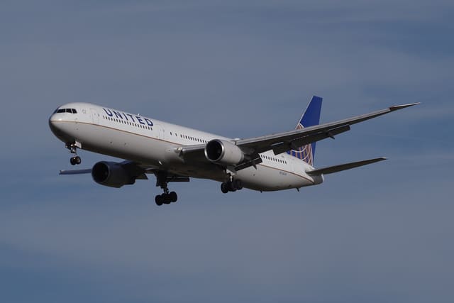 N76054 - Boeing