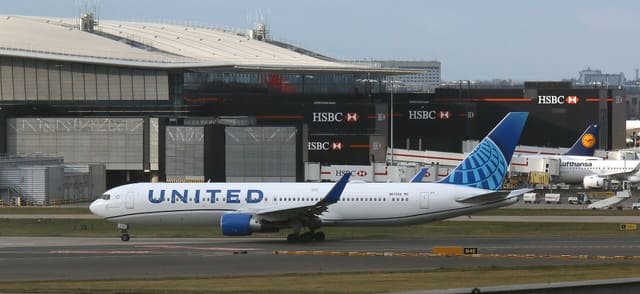 N675UA - Boeing