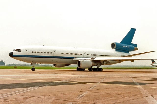 N6150Z - Douglas
