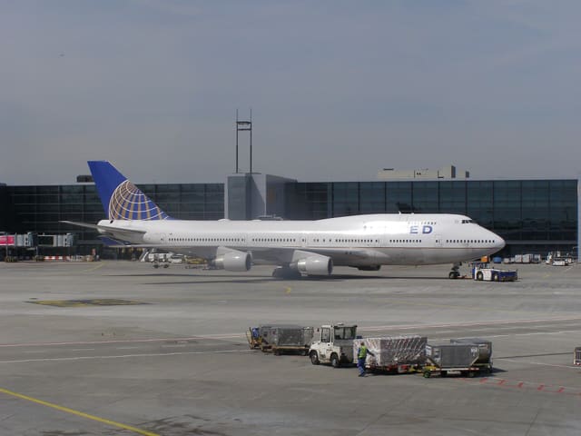 N199UA - Boeing