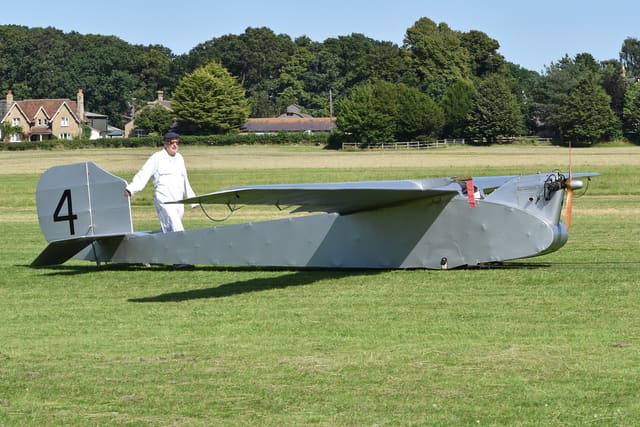 G-EBNV - Aircraft