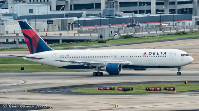 N130DL - Boeing