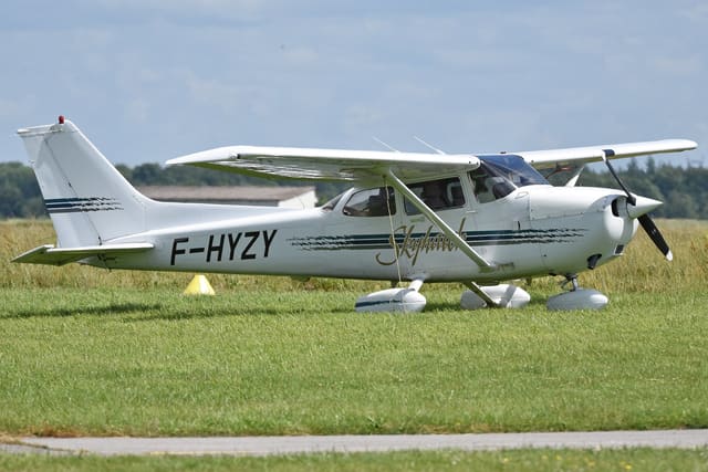 F-HYZY - Single-engine aircraft